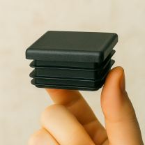 Come scegliere i tappi in plastica per esigenze specifiche nel giardinaggio, nell’industria, nell’arredamento e in altri settori